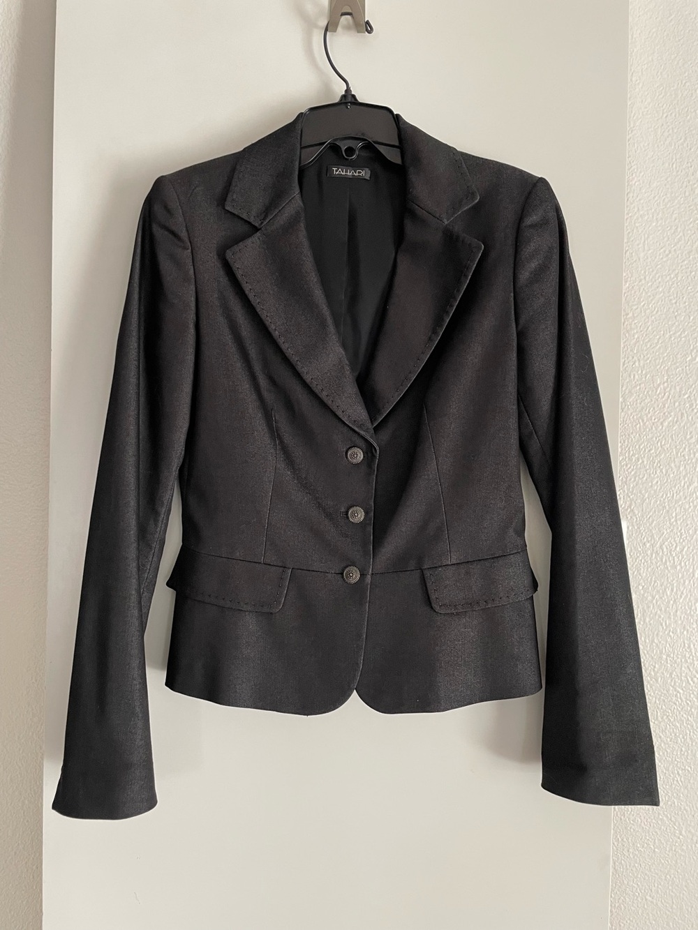 VTG: Tahari Grey Cotton Blend Blazer Fitted Dark Academia Preppy Classic nwot
